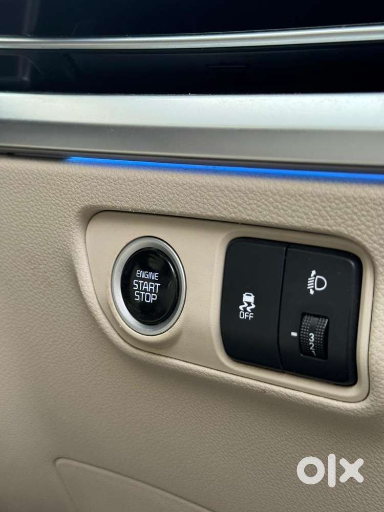 Kia Carens 1.5 Luxury Plus Turbo 7 Str, 2022, Petrol