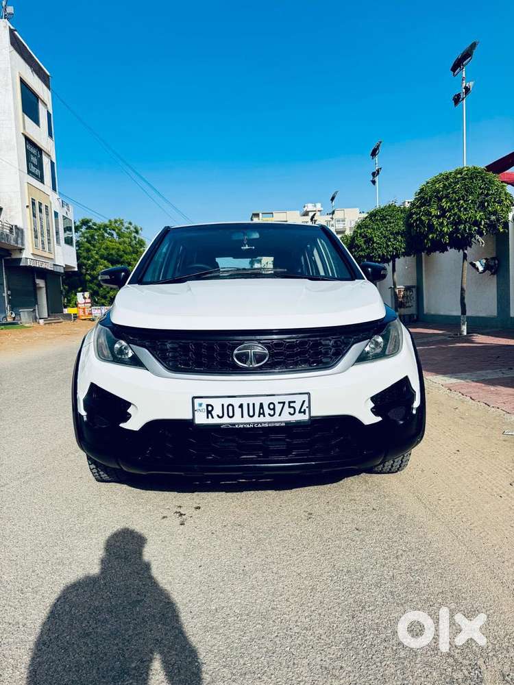 Tata Hexa 2.2 Xe 4x2 7 Str, 2017, Diesel