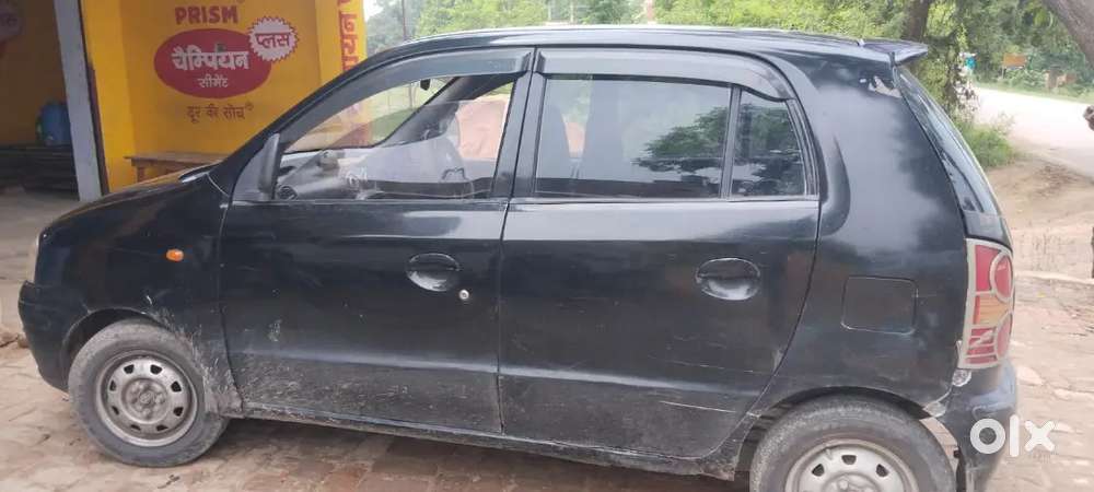 हुंडई सेंट्रो पेट्रोल सीएनजी