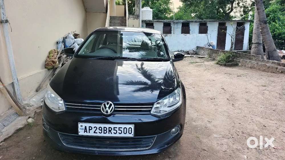 Volkswagen Vento Diesel 1.6 Tdi Highline 2012