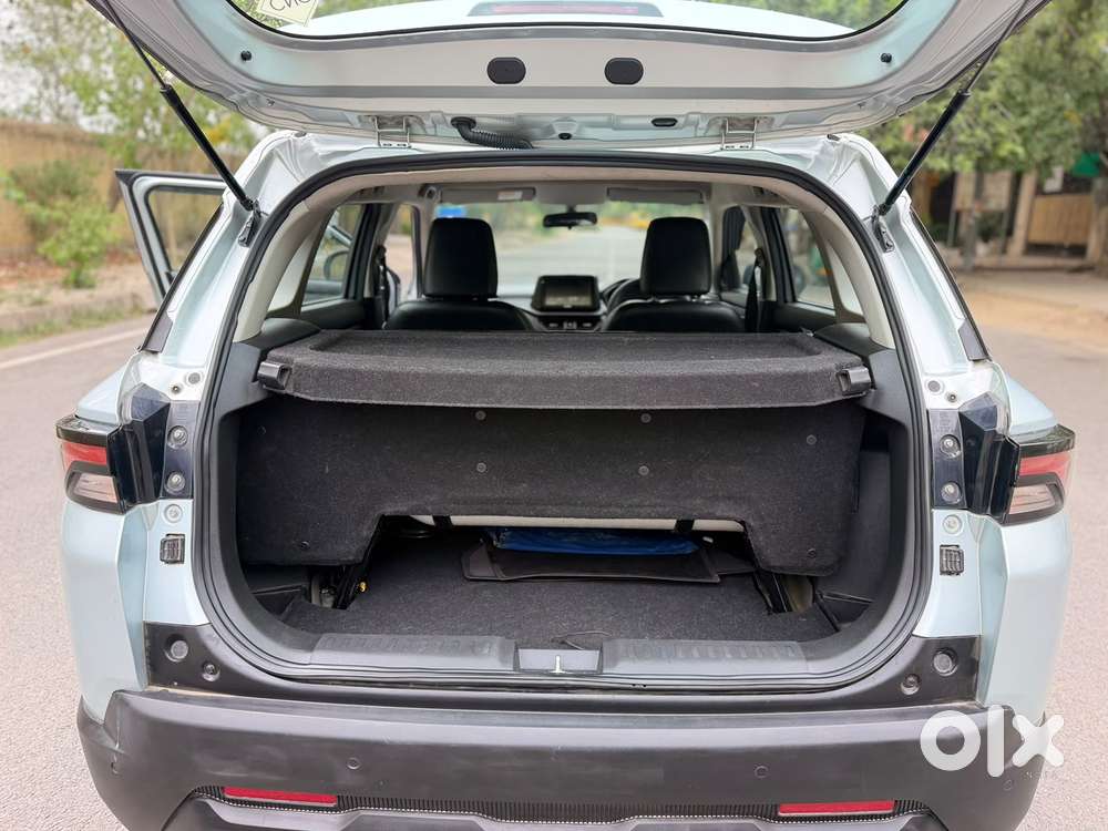 Maruti Suzuki Brezza 1.5 Lxi Cng, 2023, Cng & Hybrids