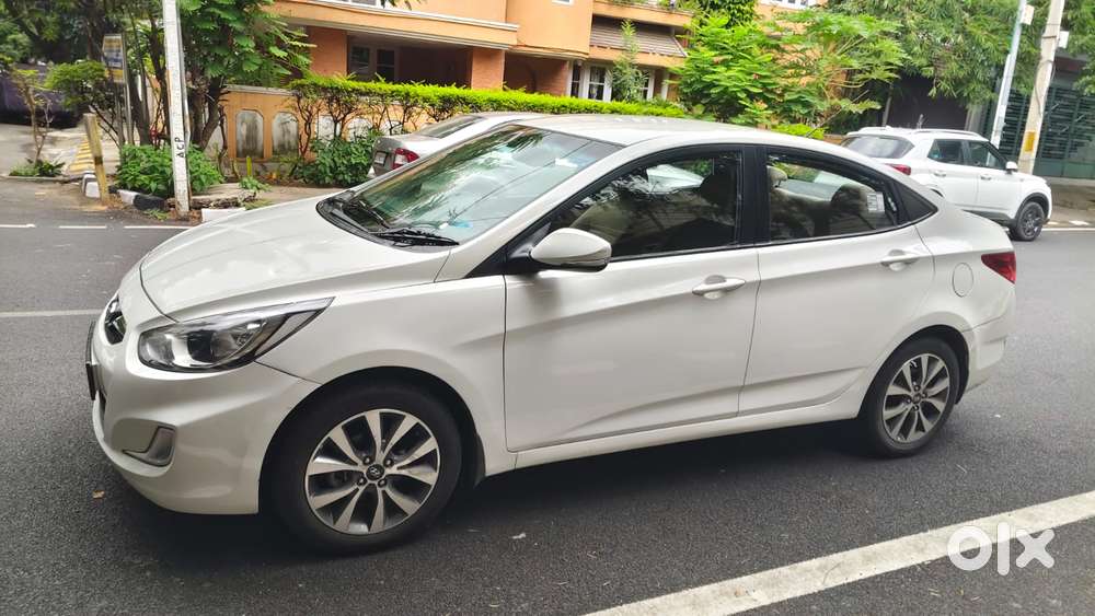 Hyundai Verna Fluidic 1.6 Vtvt Sx, 2014, Petrol