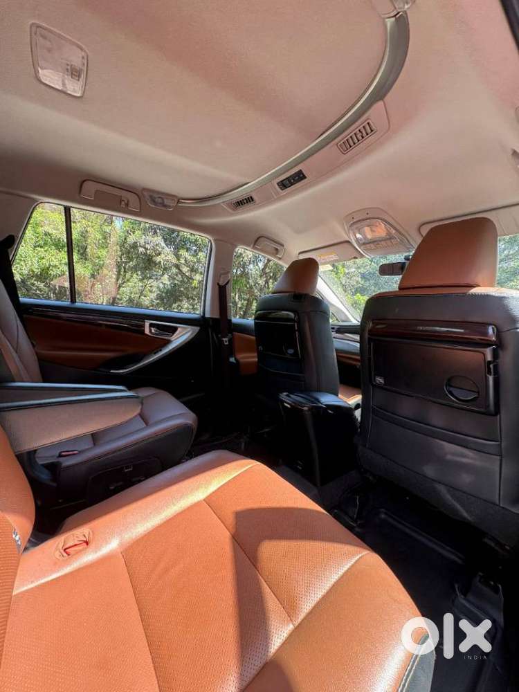 Toyota Innova Crysta Zx 2.4 Diesel 7 Seater, 2022, Diesel