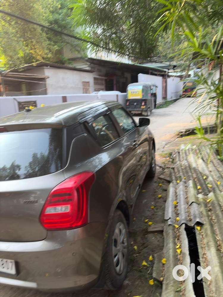 Maruti Suzuki Swift 2021
