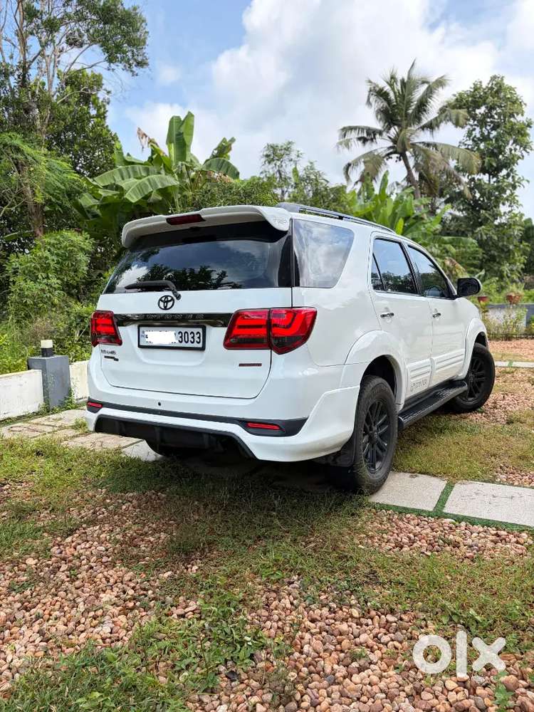 Toyota Fortuner 4x4 Full Time 4wd 2015 Diesel Automatic