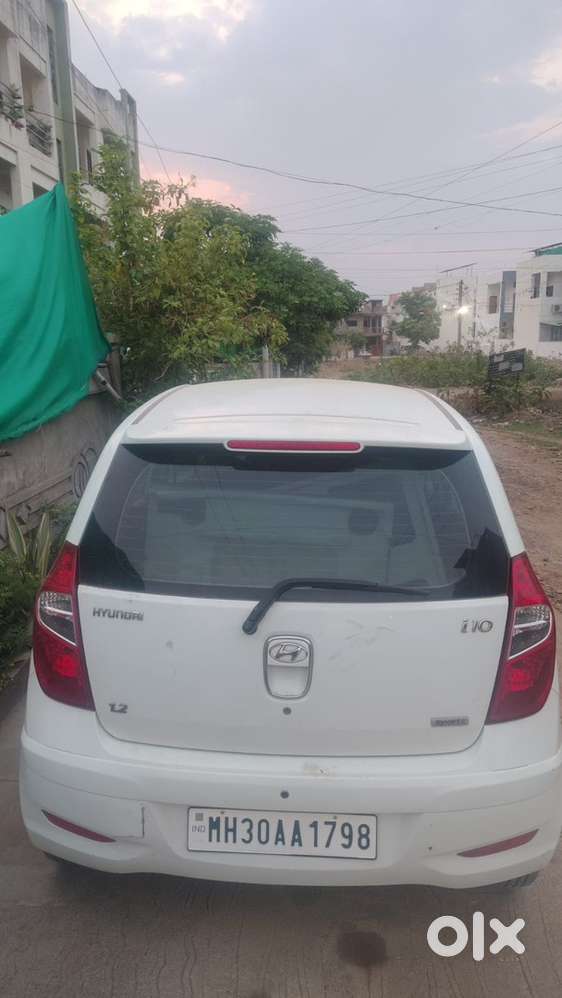 Hyundai I10 Sportz 2011