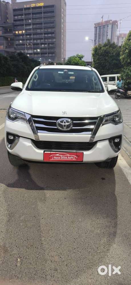 Toyota Fortuner 4x4 Mt 2.8 Diesel, 2020, Diesel