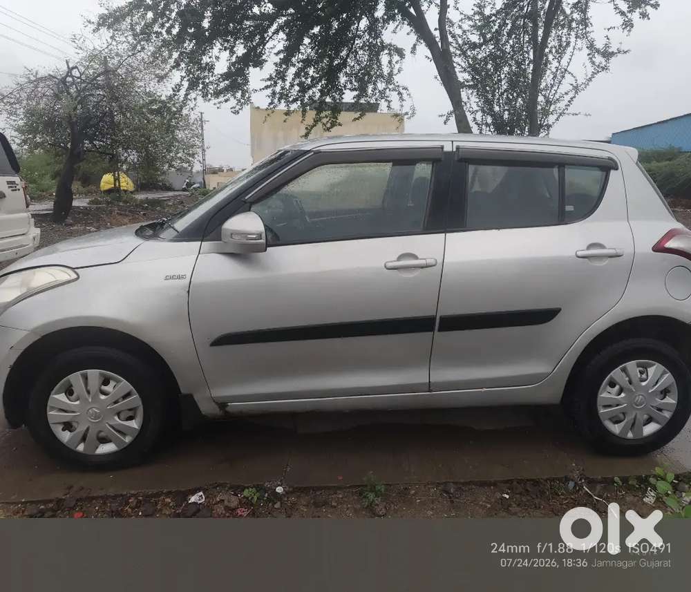 Maruti Suzuki Swift 2013 Diesel Well Maintained