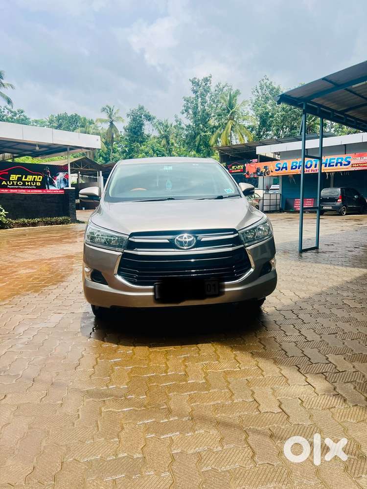 Toyota Innova Crysta 2016 Diesel 170000 Km Driven