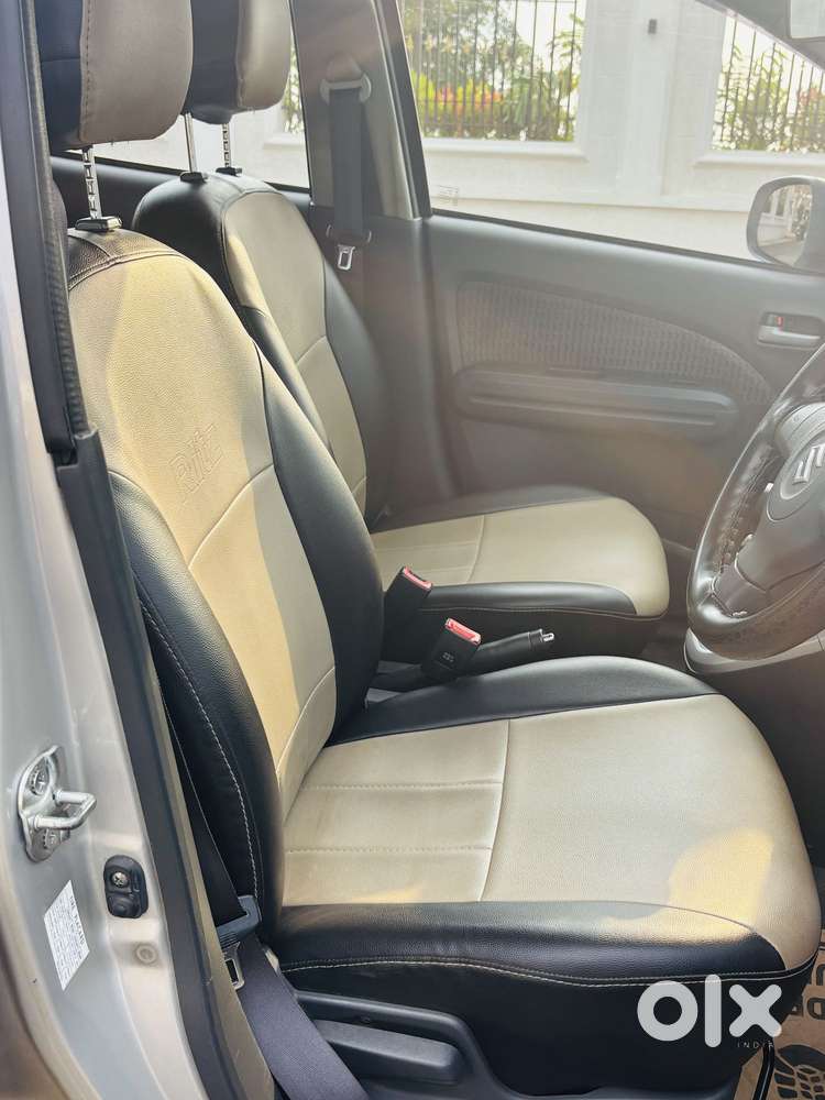 Maruti Suzuki Ritz Vxi, 2013, Petrol