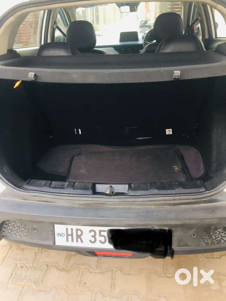 Tata Nexon 2023 Petrol 59000 Km Driven