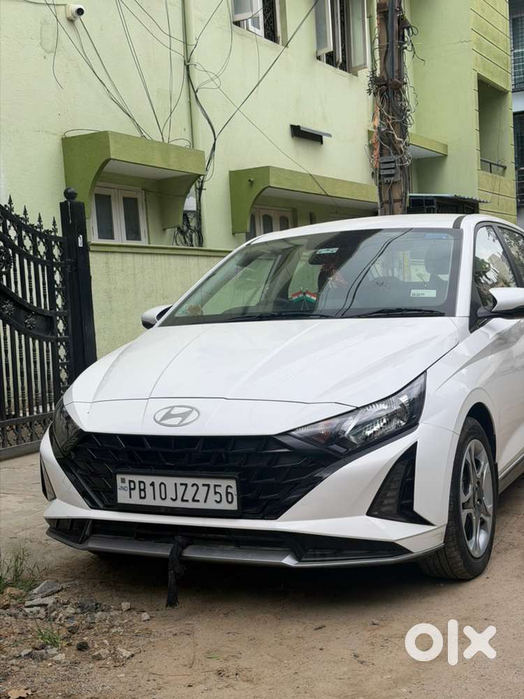 Hyundai New I20 Petrol Manual 2025