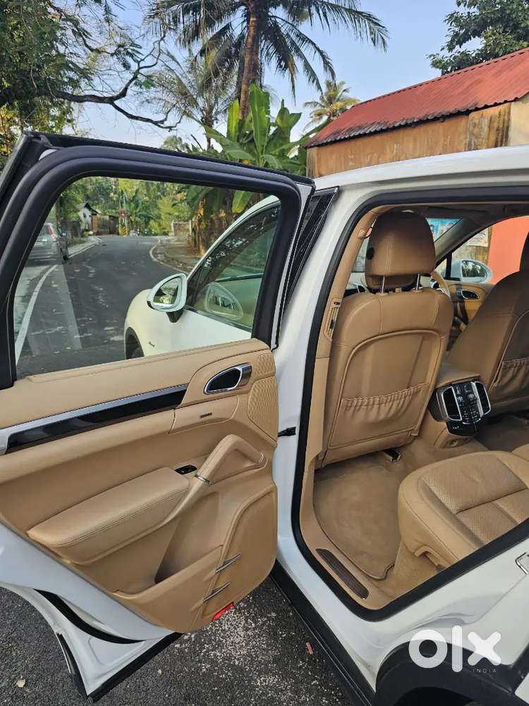 Porsche Cayenne V6
