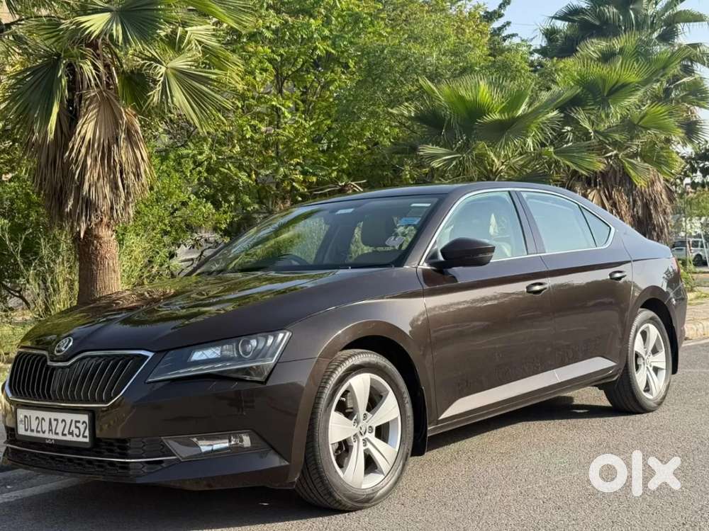 Skoda Superb [ ] 1.8 Style Tsi At, 2018, Petrol