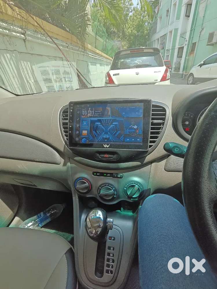 Hyundai I10 2012 Petrol 50000 Km Driven With Sunroof