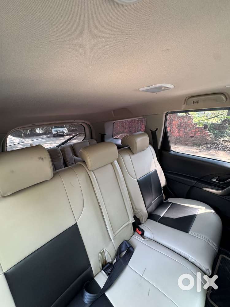 Mahindra Xuv500 W7, 2020, Diesel