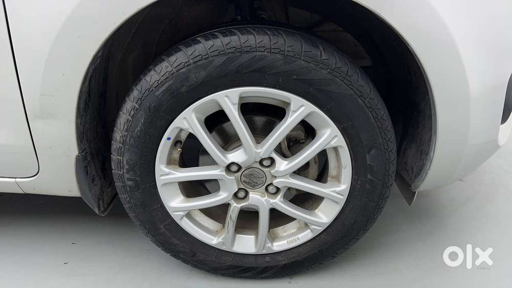 Maruti Suzuki Swift 1.3 Zxi, 2024, Petrol