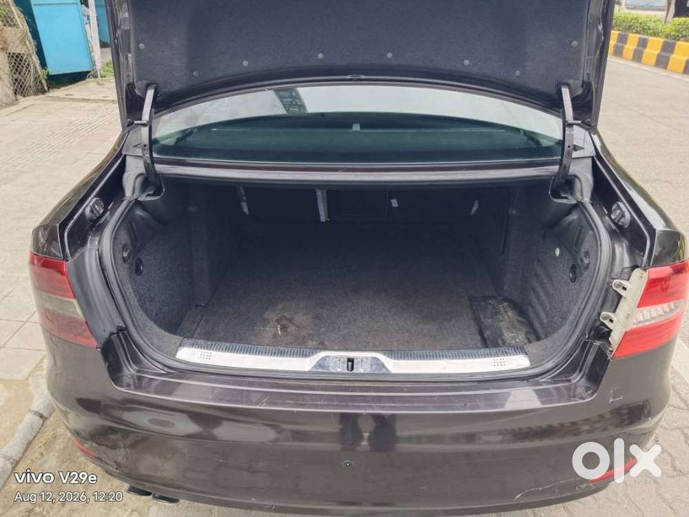 Skoda Superb Elegance 2.0 Tdi Cr At, 2014, Diesel