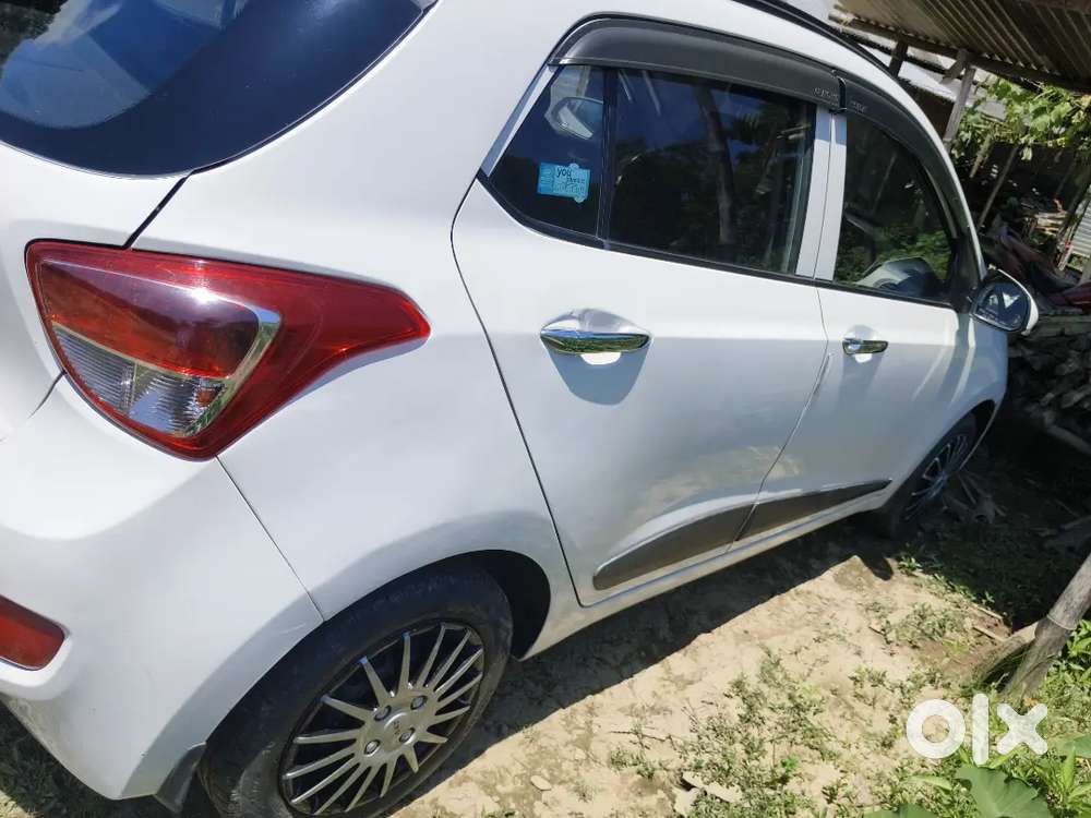 Hyundai Grand I10 Sportz 2015