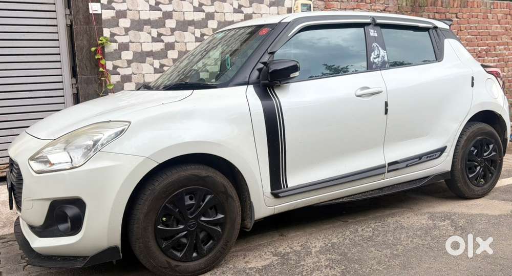 Maruti Suzuki Swift Petrol 2020