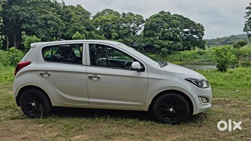 Hyundai I20 Asta Diesel 2013  First Owner  Excellent Condition