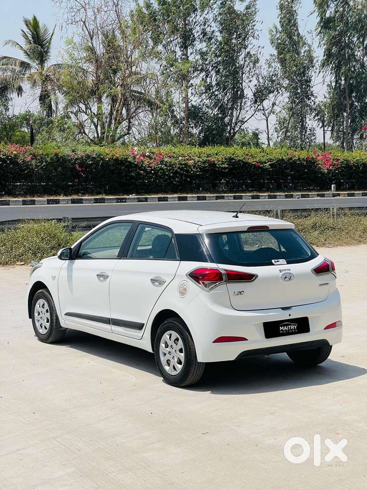 Hyundai I20 2015-2017 Magna 1.4 Crdi, 2017, Cng & Hybrids