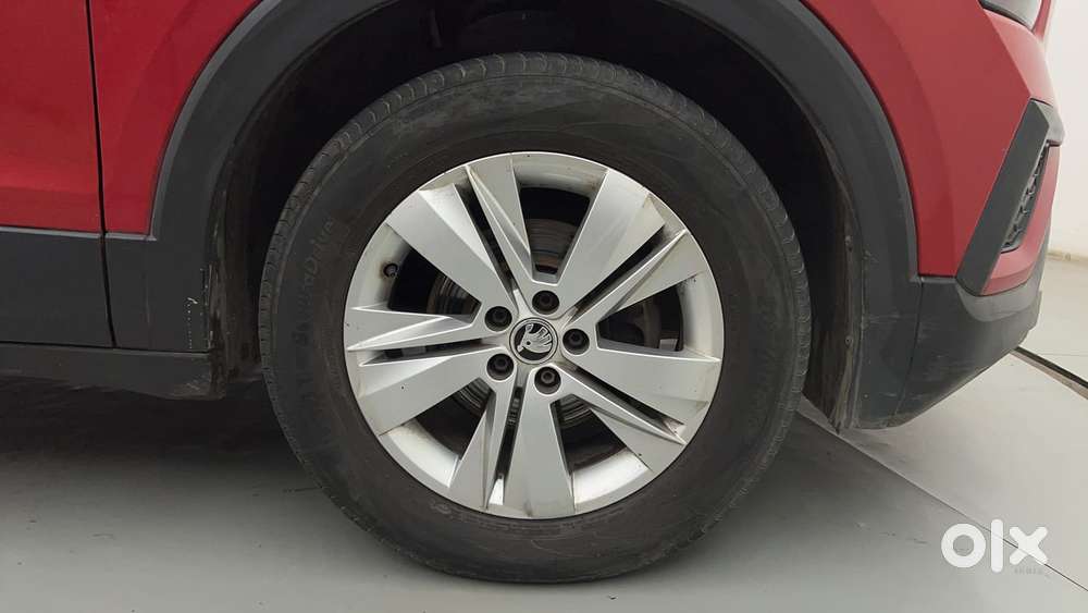 Skoda Kushaq 1.0 Tsi Ambition At, 2023, Petrol