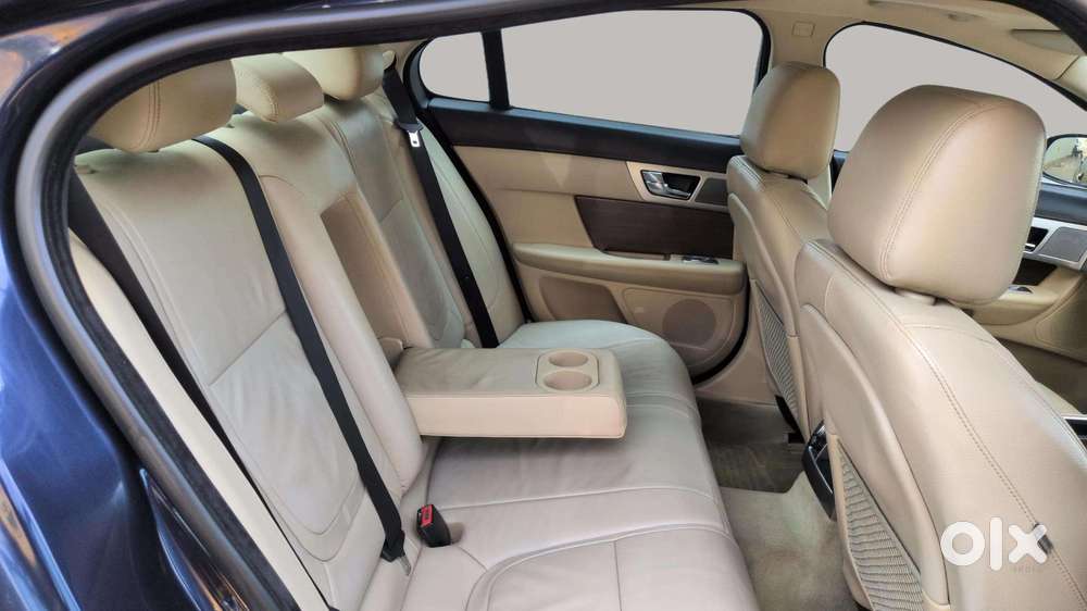 Jaguar Xf Petrol 2.0, 2015, Petrol