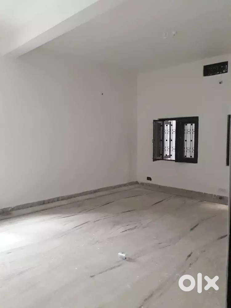 Ground floor 4Bhk Office Guest House space at Arera Colony For Rent