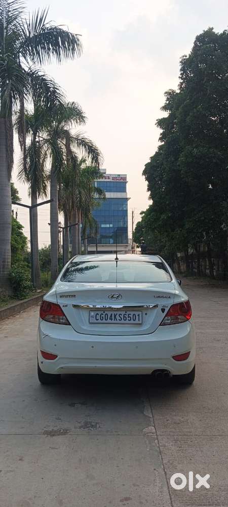Hyundai Verna Crdi Vgt Sx 1.5, 2013, Diesel