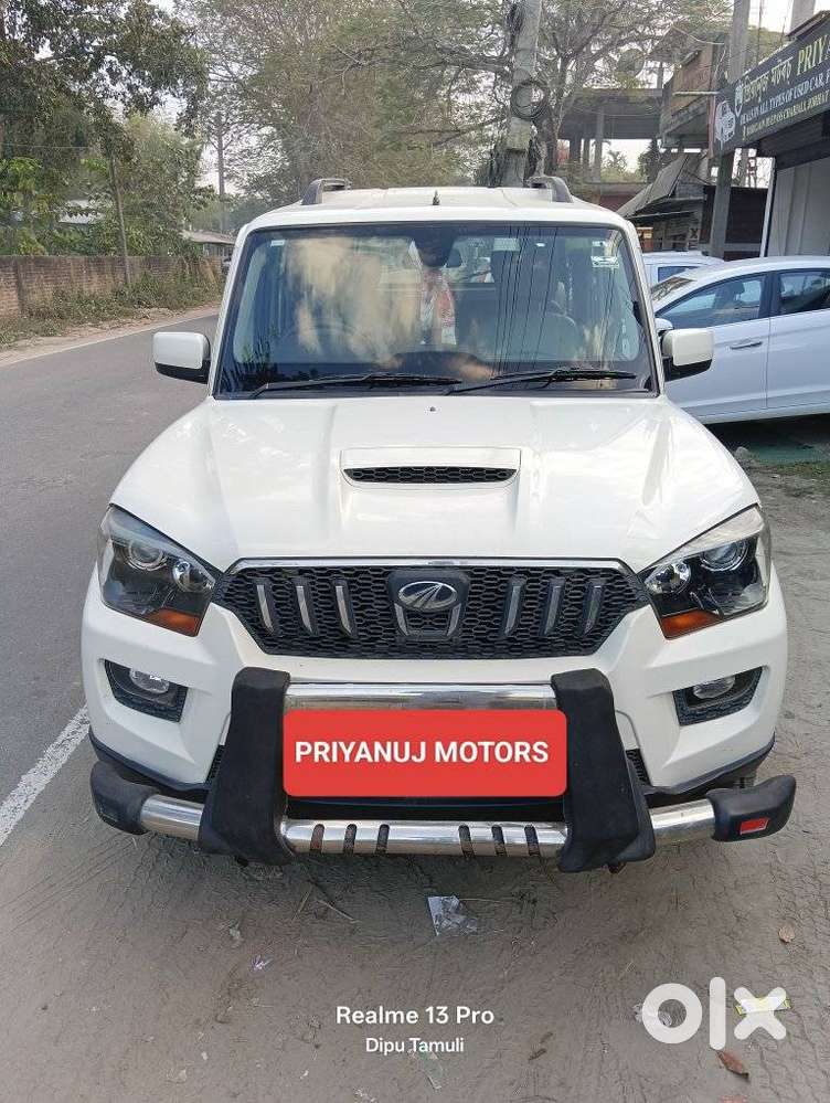 Mahindra Scorpio S10 8 Seater, 2015, Diesel
