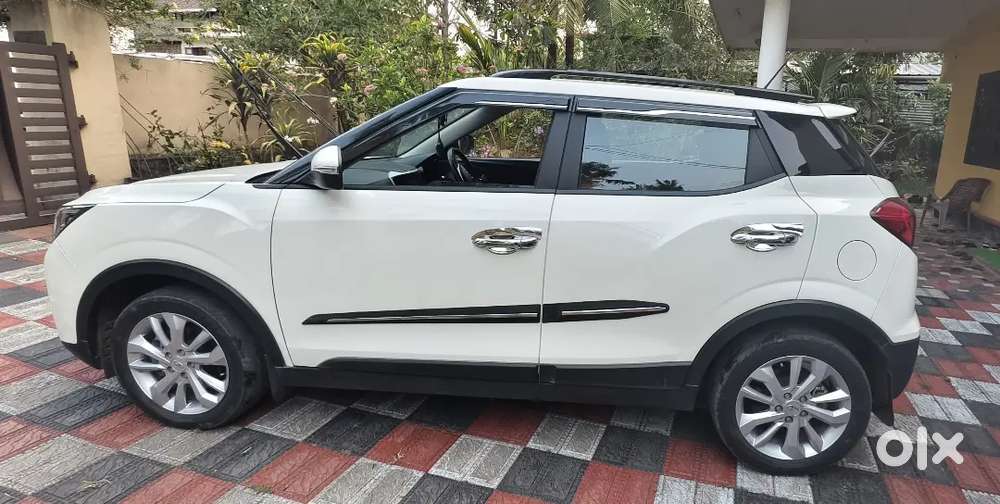 Mahindra Xuv300 2021 Petrol Well Maintained