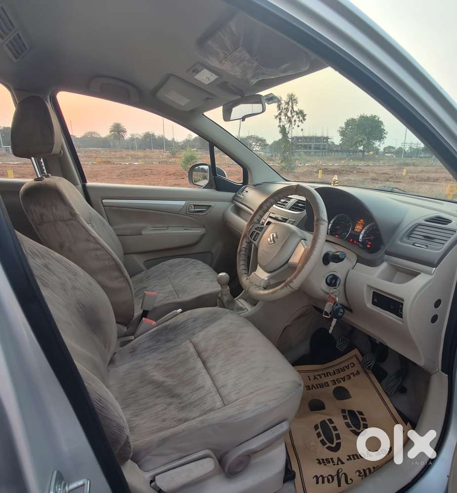 Maruti Suzuki Ertiga 2012-2015 Zxi, 2014, Petrol