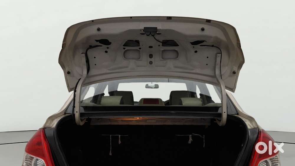 Maruti Suzuki Swift Dzire Vxi 1.2, 2014, Petrol