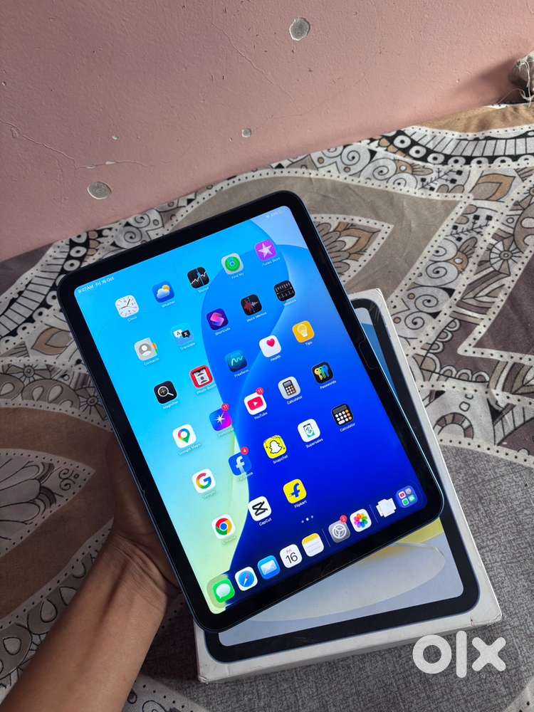Ipad 10 th gen 64 gb with box