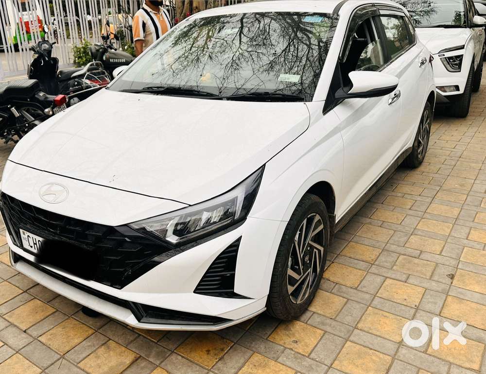 Hyundai Elite I20 Asta (o) 1.2 Mt, 2025, Petrol