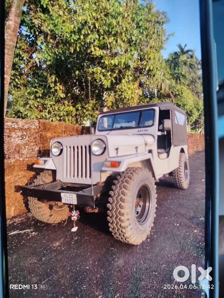 Mahindra Jeep 1994