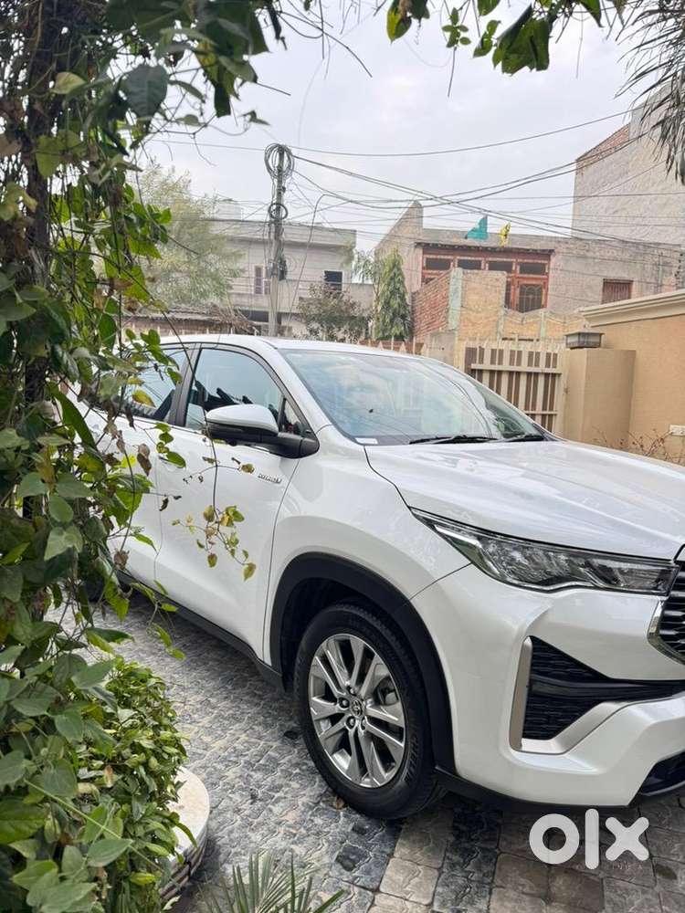 Toyota Innova Hycross Zx Hybrid 2024