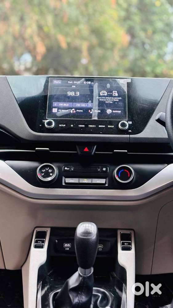 Kia Carens 1.4 Prestige 7 Str, 2022, Petrol