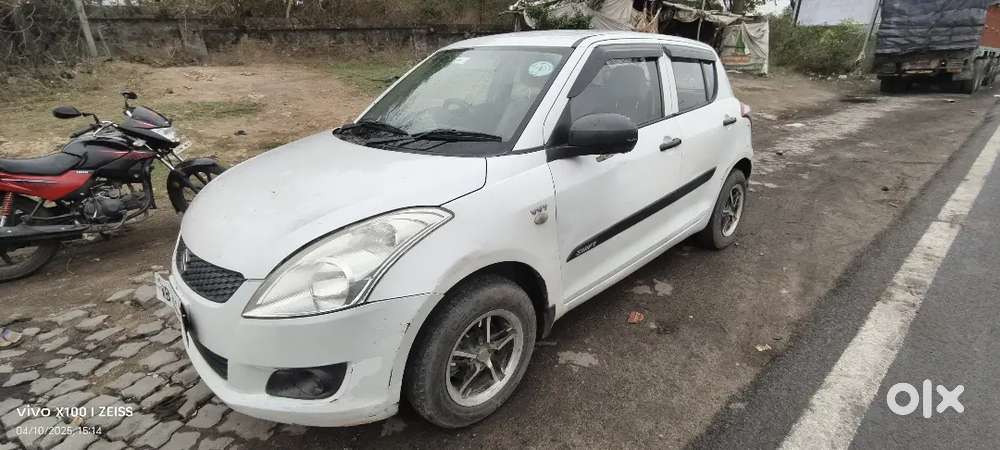 Maruti Suzuki Swift 2012