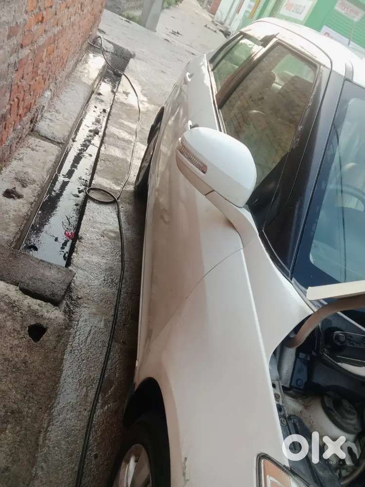 Maruti Swift Dzire Zdi 2013