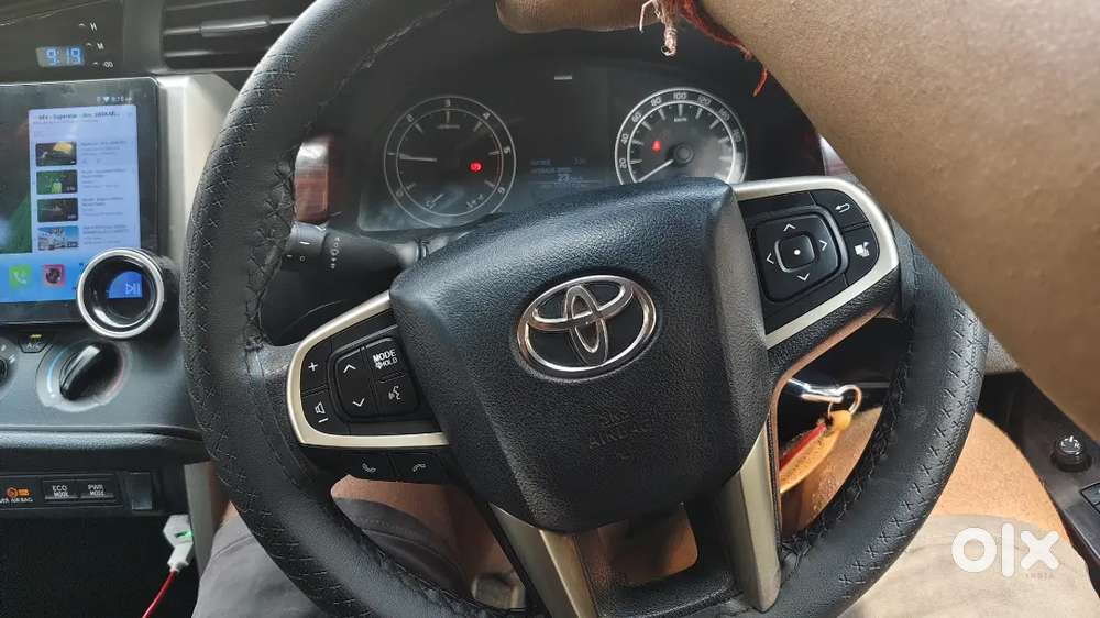 Toyota Innova Crysta 2016