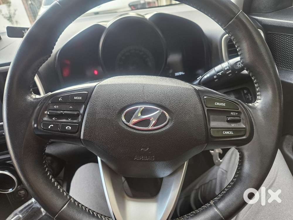Hyundai Venue Diesel 2020