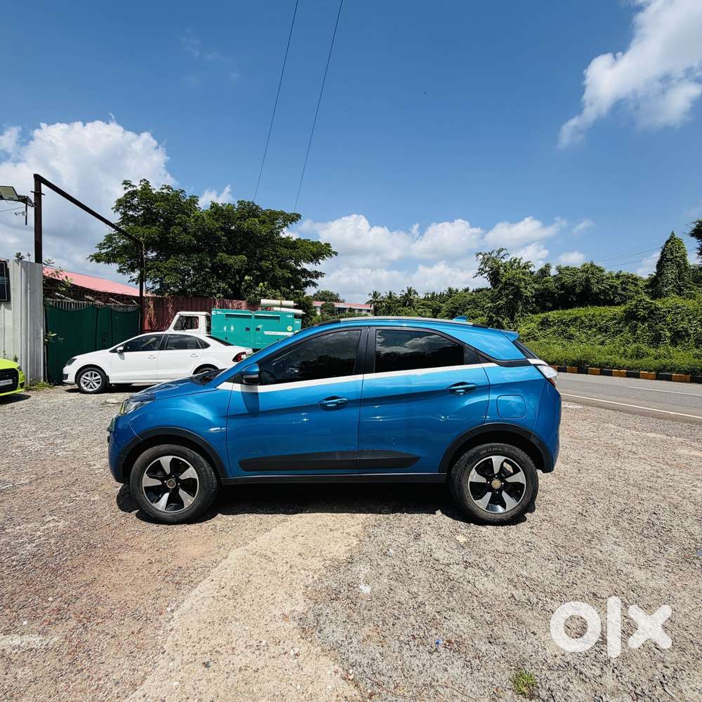 Tata Nexon Creative 1.5 Revotorq Diesel 6mt Dt, 2017, Diesel