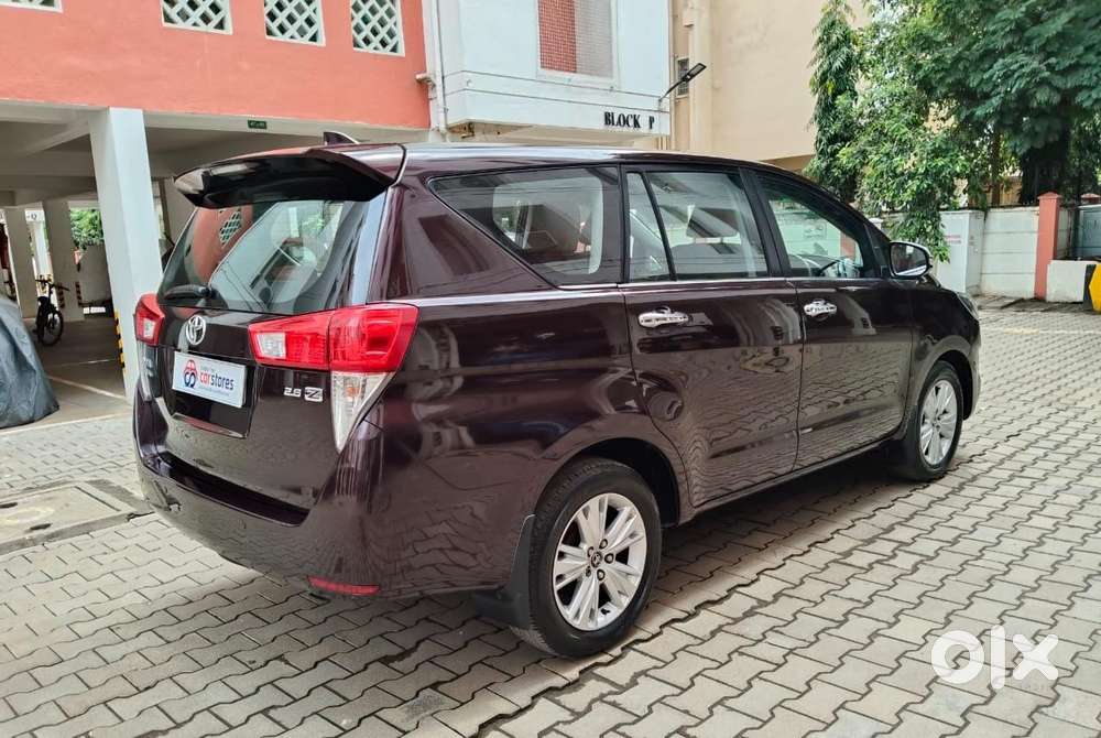 Toyota Innova Crysta 2.8z Automatic, 2016, Diesel