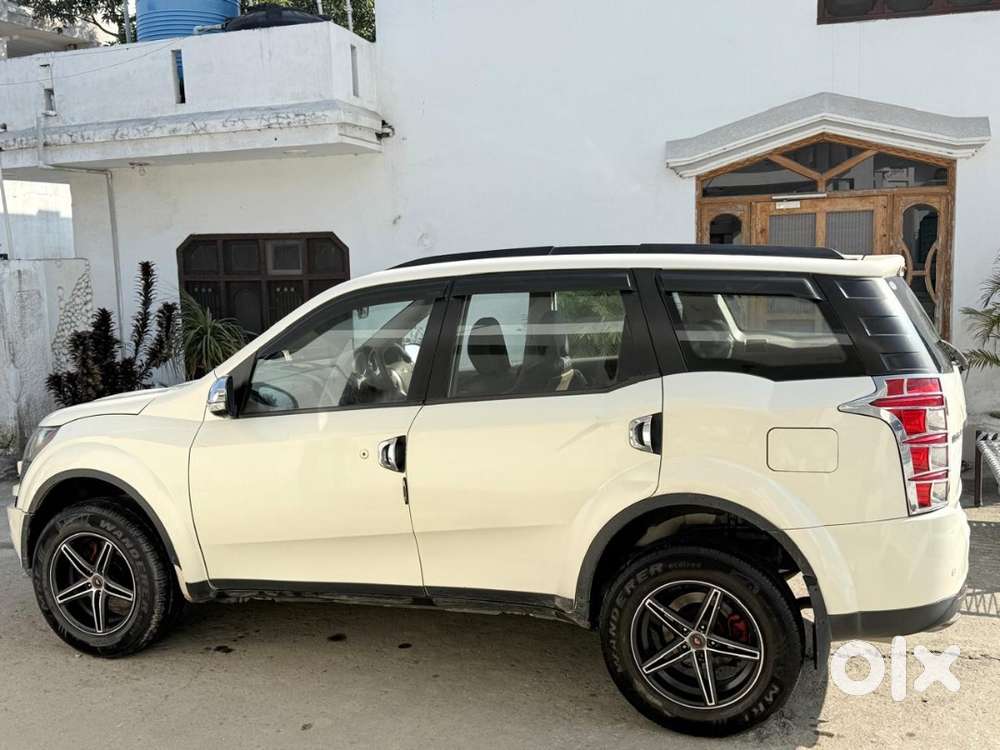 Mahindra Xuv500 W6 2015 Diesel Car