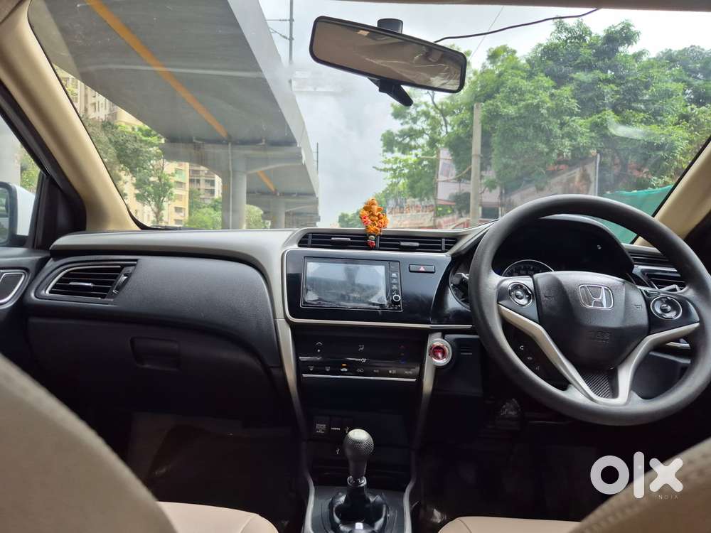 Honda City I-vtec V, 2018, Petrol