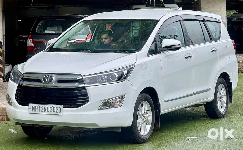 Toyota Innova Crysta 2.4 V, 2017, Diesel