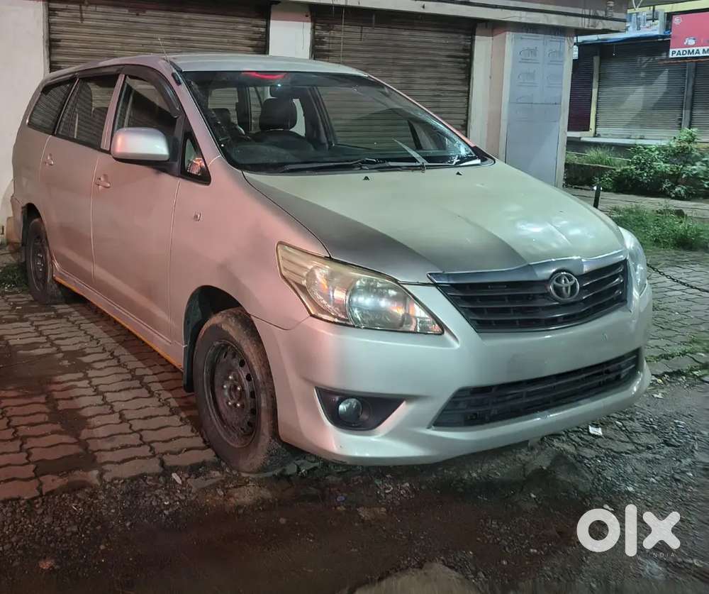 Toyota Innova 2.5 Diesel 2012