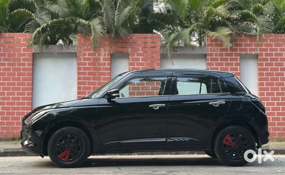 Maruti Suzuki Swift Vxi, 2025, Petrol